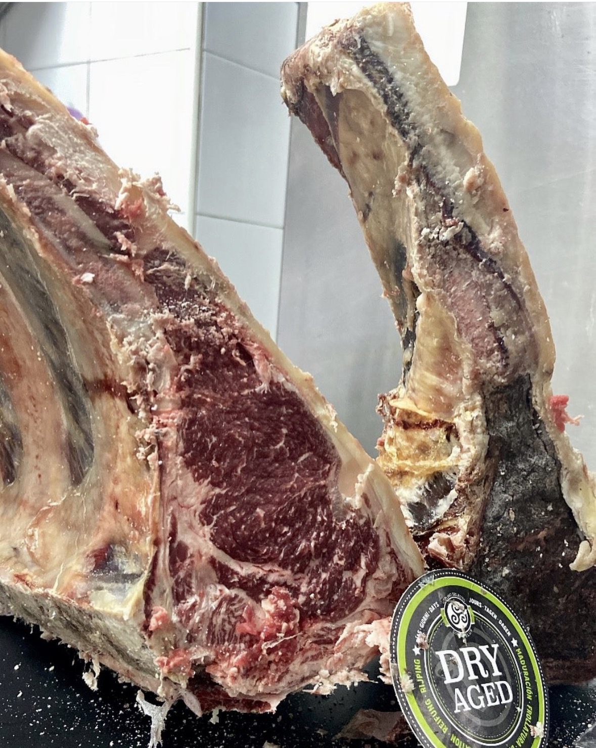 Chuletón madurado a la brasa, Restaurante La Rueda Chulilla